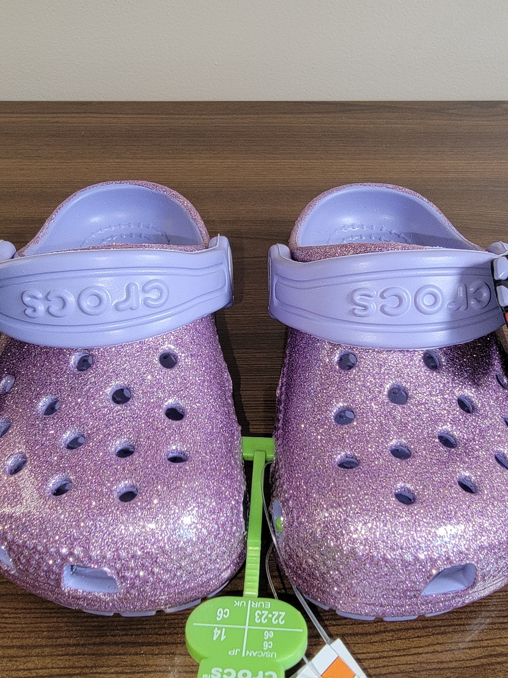Crocs Kids' Glitter Classic Clog  w/ Butterfly Detail - Size 6 Toddler
